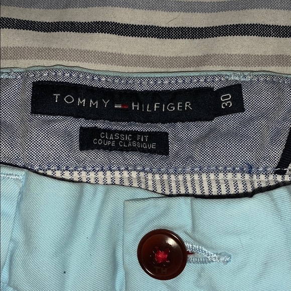 tommy hilfilger shorts - Picture 3 of 3